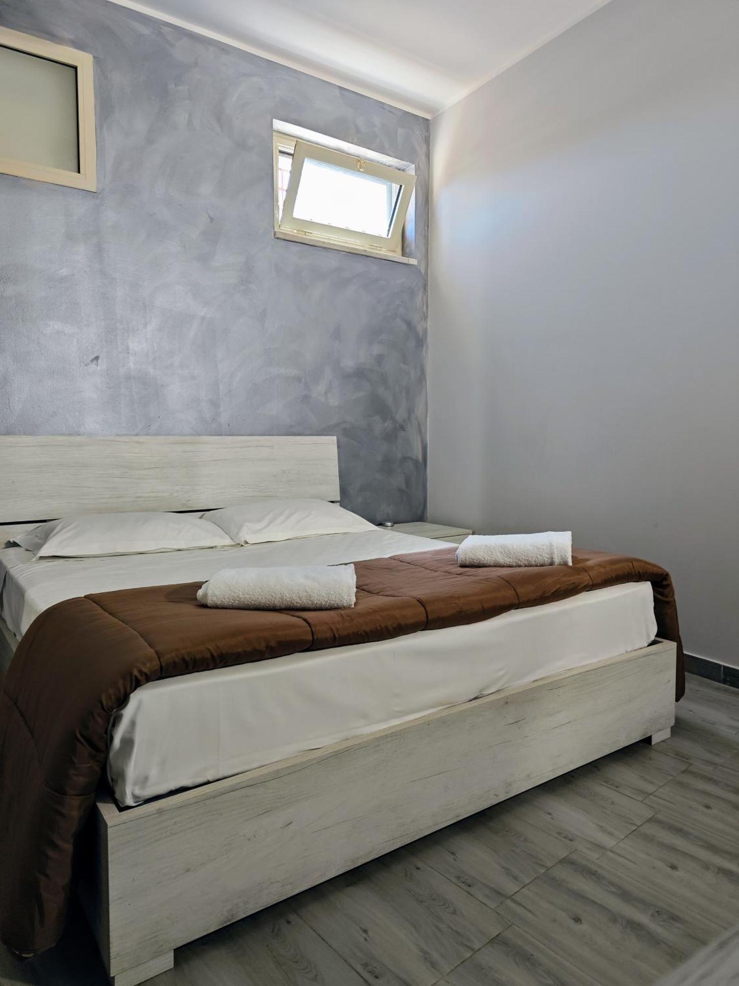 Etnapartment 2 จีอาร์ดีนี นักซอส ภายนอก รูปภาพ