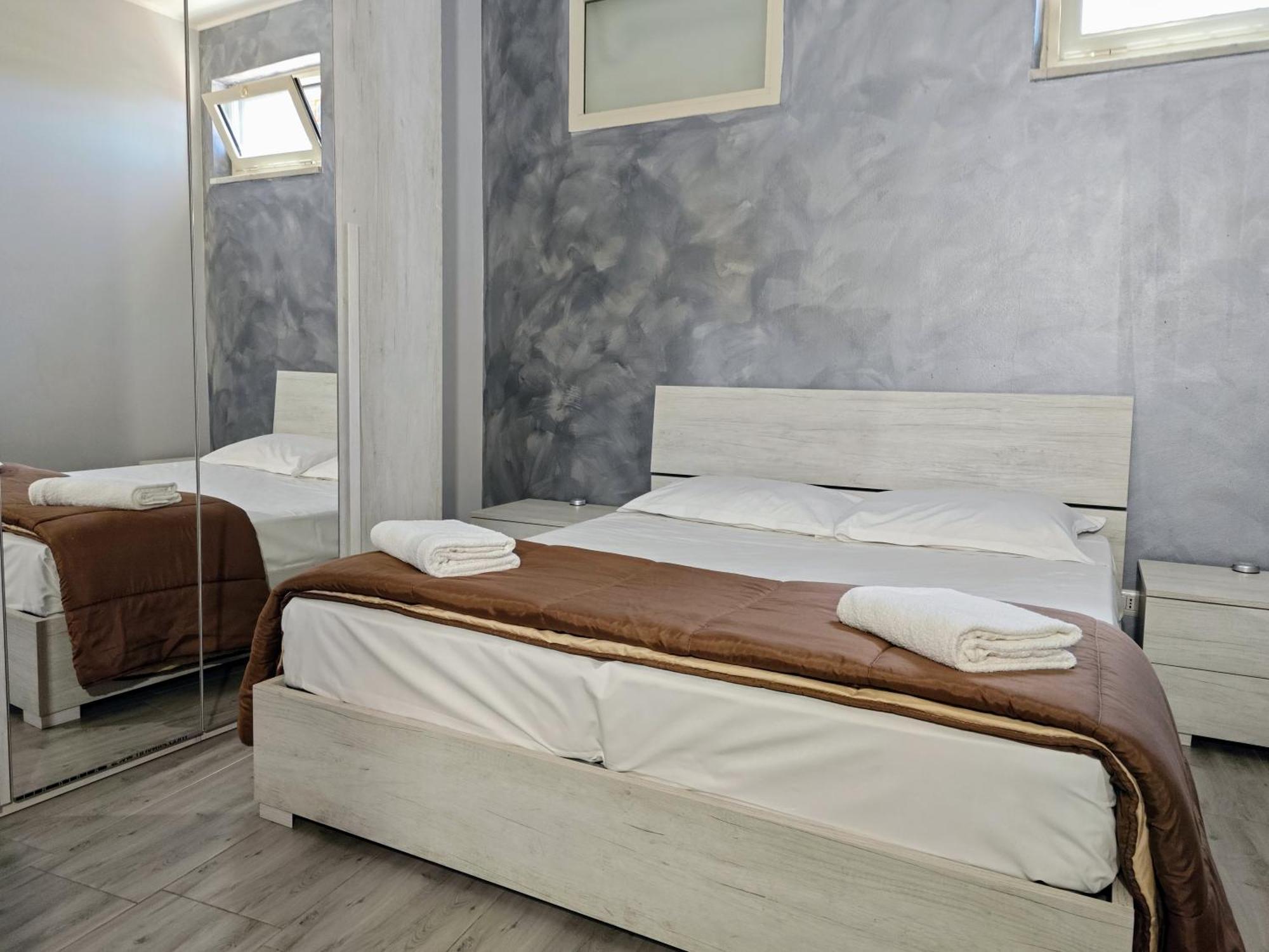 Etnapartment 2 จีอาร์ดีนี นักซอส ภายนอก รูปภาพ