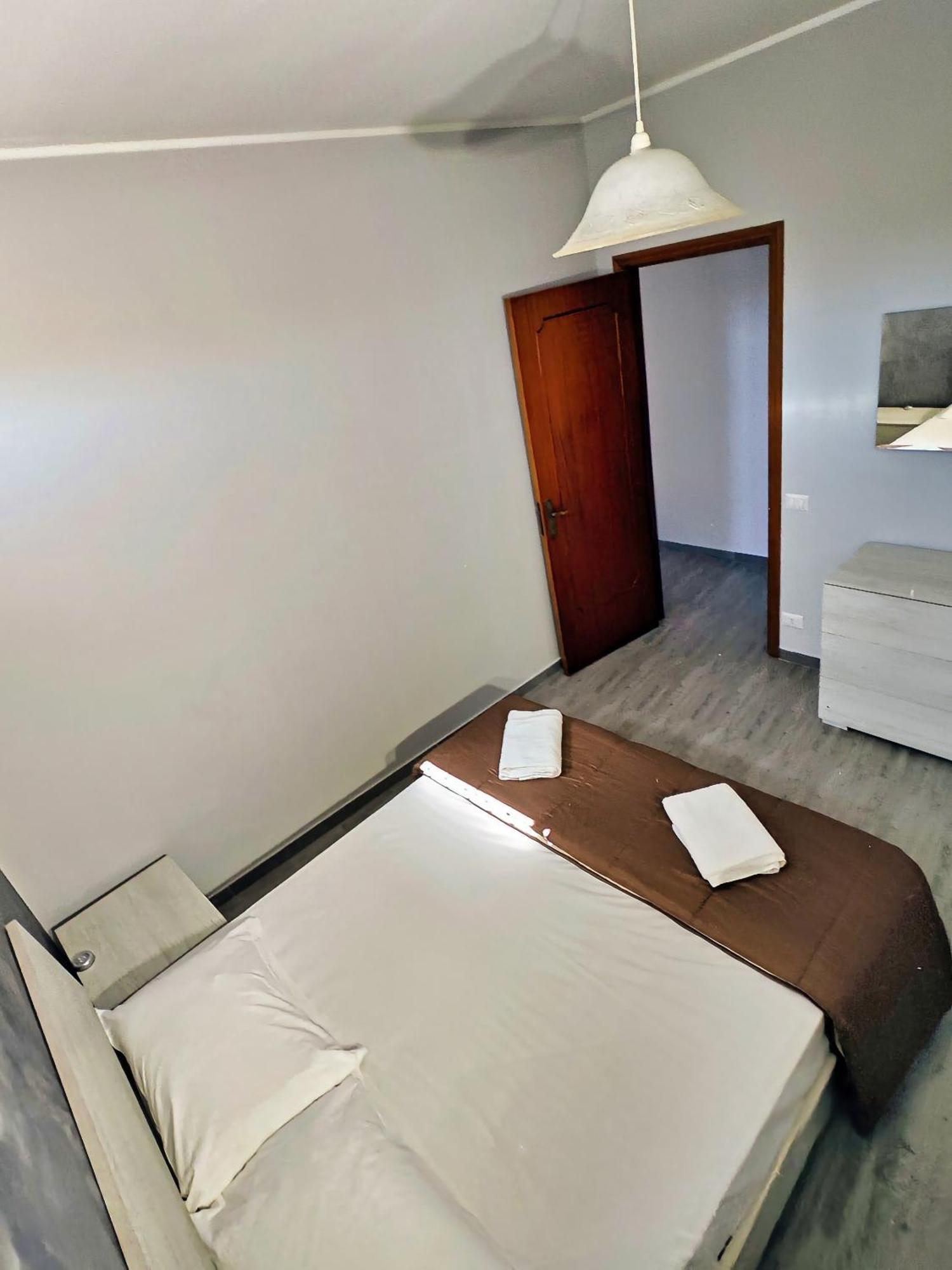Etnapartment 2 จีอาร์ดีนี นักซอส ภายนอก รูปภาพ