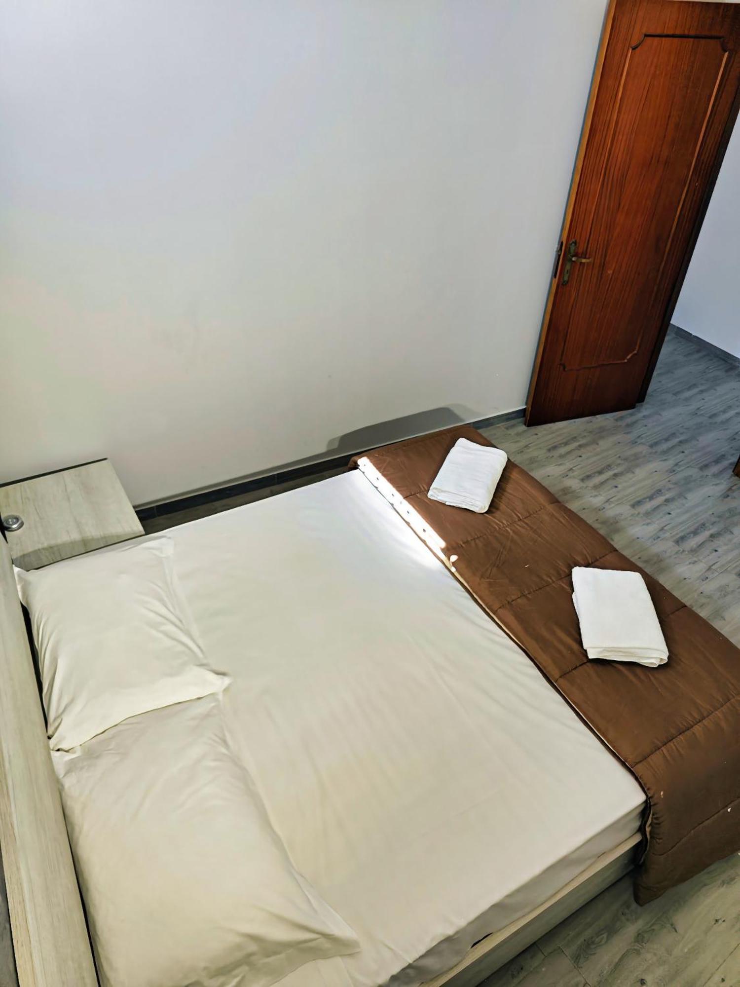 Etnapartment 2 จีอาร์ดีนี นักซอส ภายนอก รูปภาพ